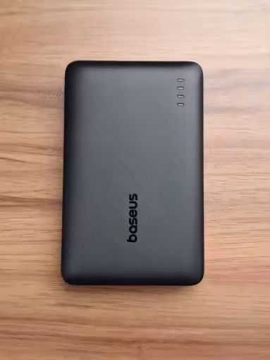 Преносима външна батерия Baseus 10000mah - 15 w мощност