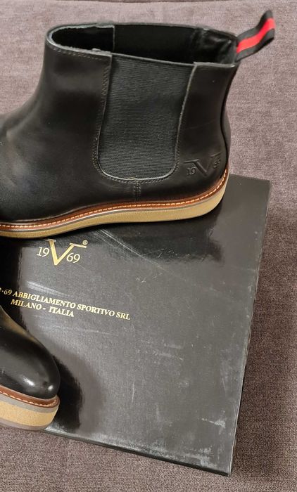 VERSACE  чисто нови мъжки кожени боти