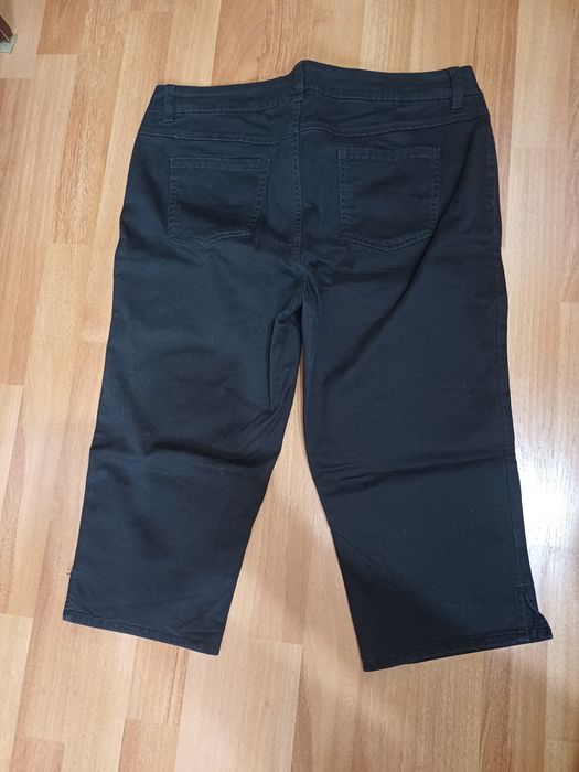 Pantaloni 3/4 dama C&A marimea 42