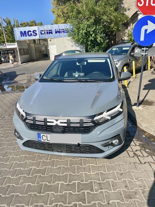 DACIA Logan 2023 — imagine 2