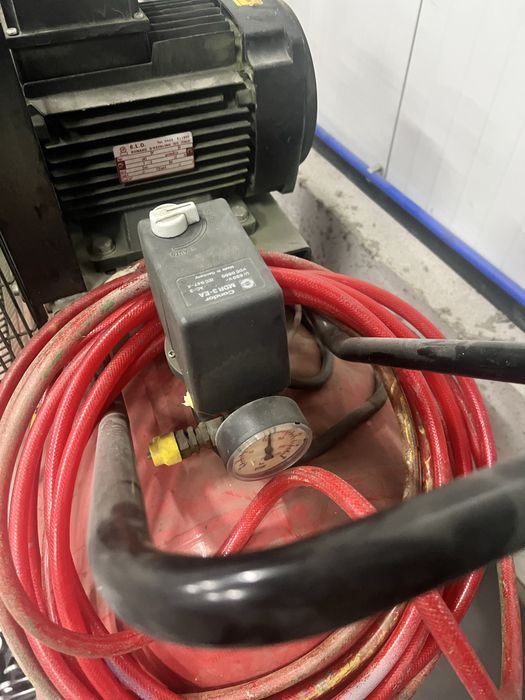 Компресор 270л 11bar