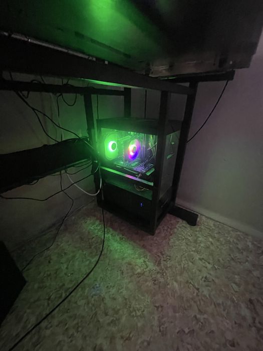 Продам компьютер в хорошем состоянии