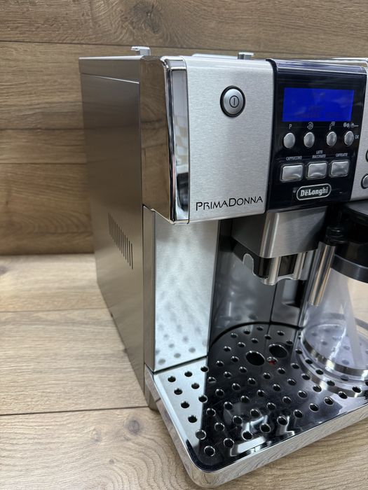 Кафемашина Delonghi PrimaDonna Type:ESAM6600