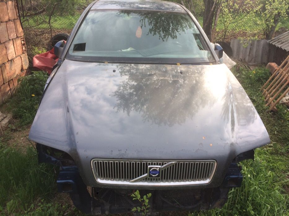 Volvo v40 на части