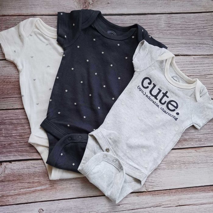 Бебешки бодита Carters 0-3 месеца