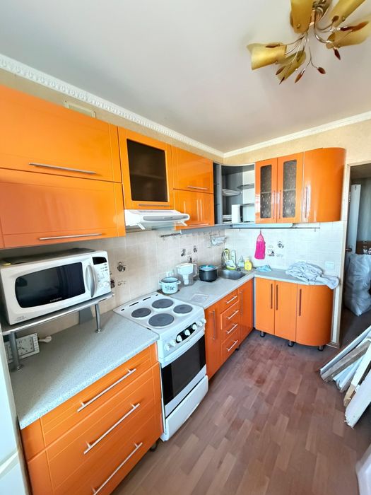 Продается кухоный гарнитур