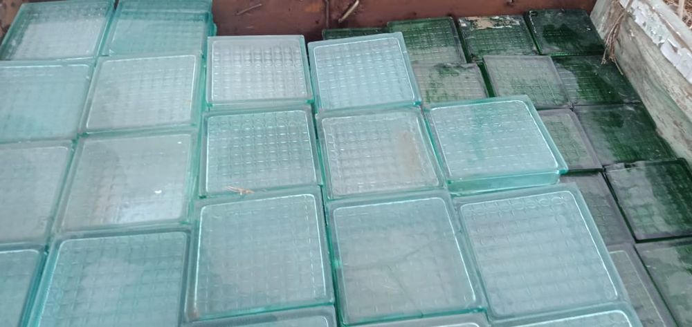 Продам стекло блок