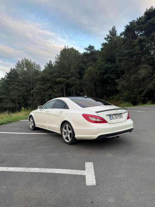 MERCEDES-BENZ CLS 2011 — imagine 2