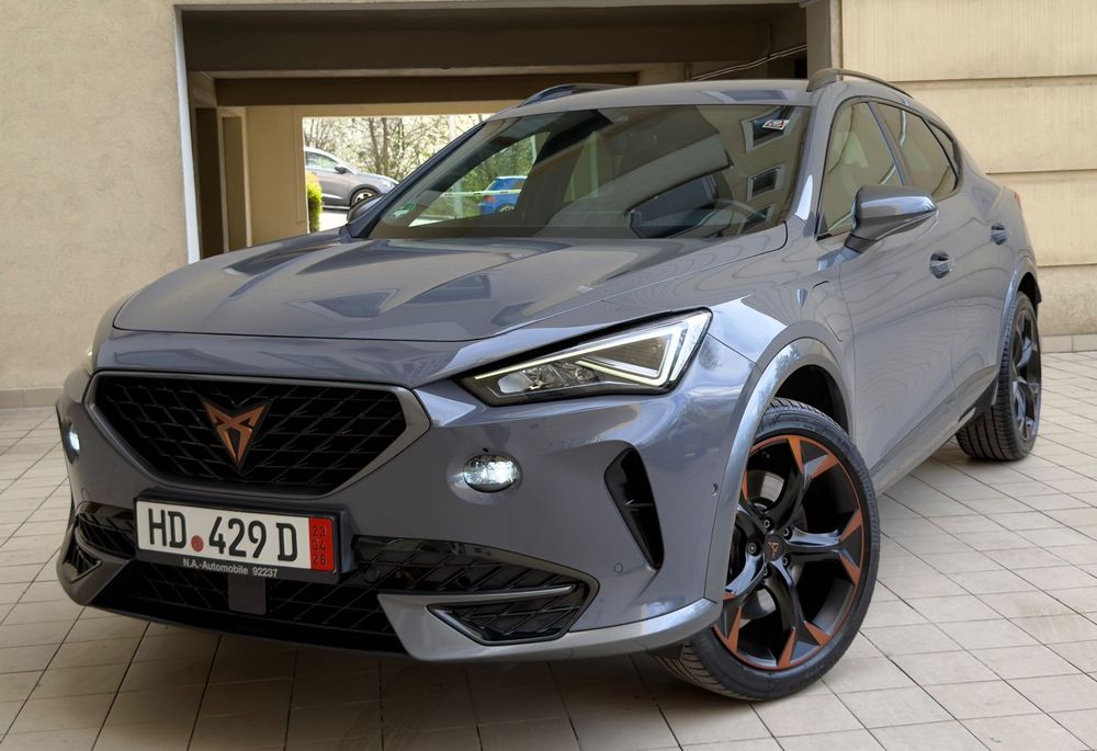 Cupra Formentor VZ/ 245 CP/1.4 E-Hybrid/ 2023/Camera/FullLink/CarPlay/R19/Keyless/LED