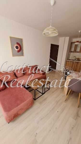 Страхотен Двустаен Обзаведен - Възраждане !