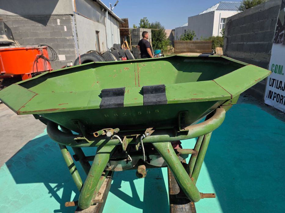 Mig, Mea, distribuitor de  îngrășământ Amazone 600 litri