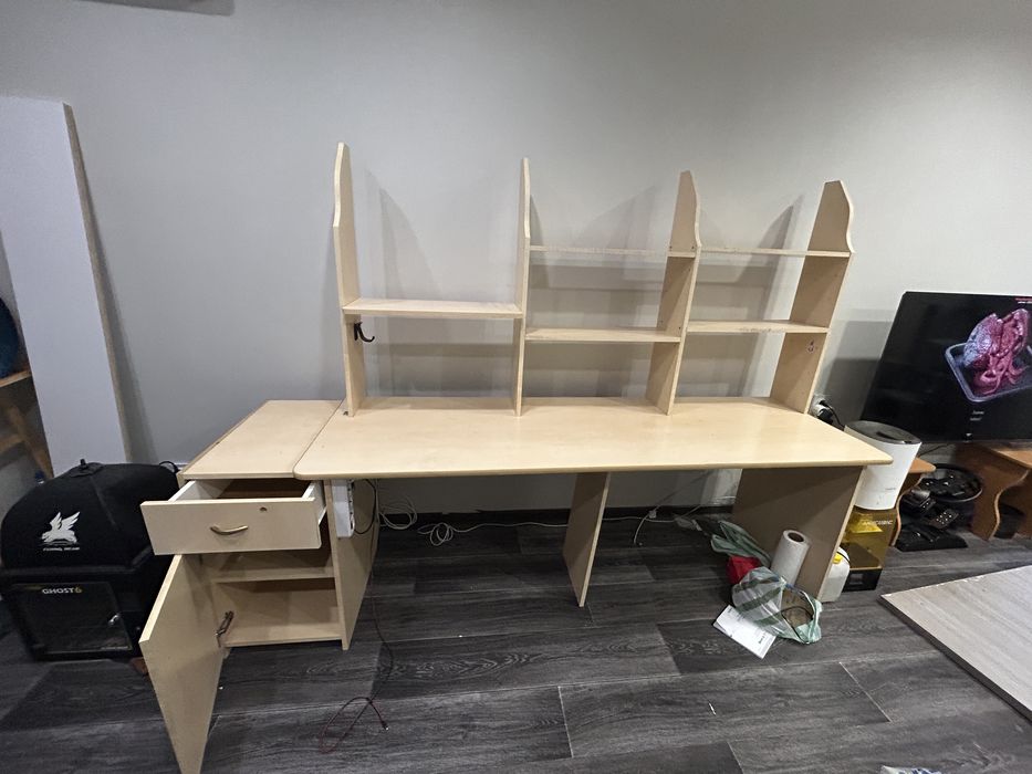 Продам стол рабочий