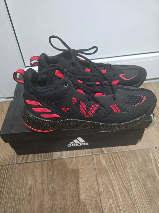 Adidași ADIDAS 44