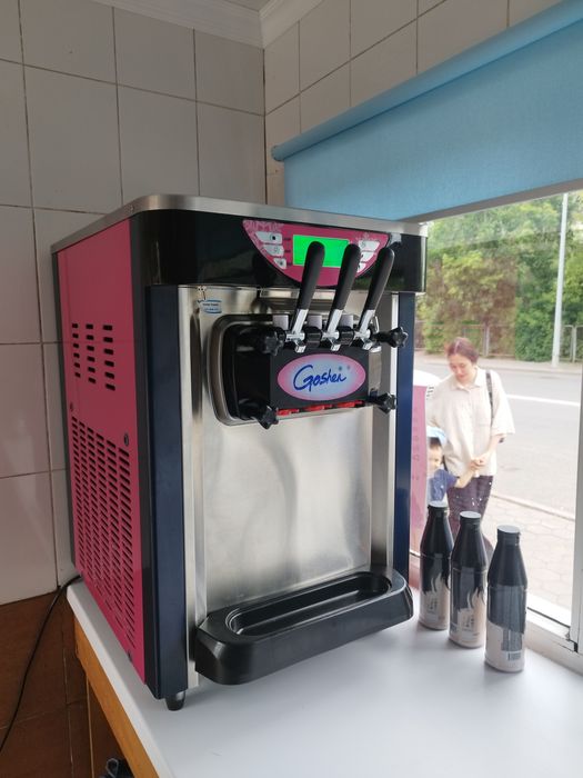 Фреизер для мягкого морожиного