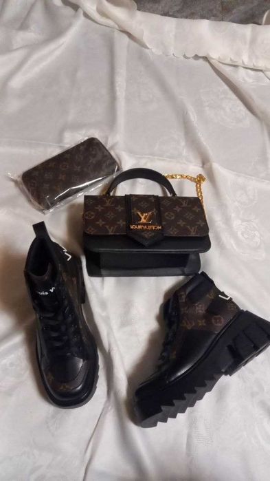 Set dama ghete+geanta+portofel