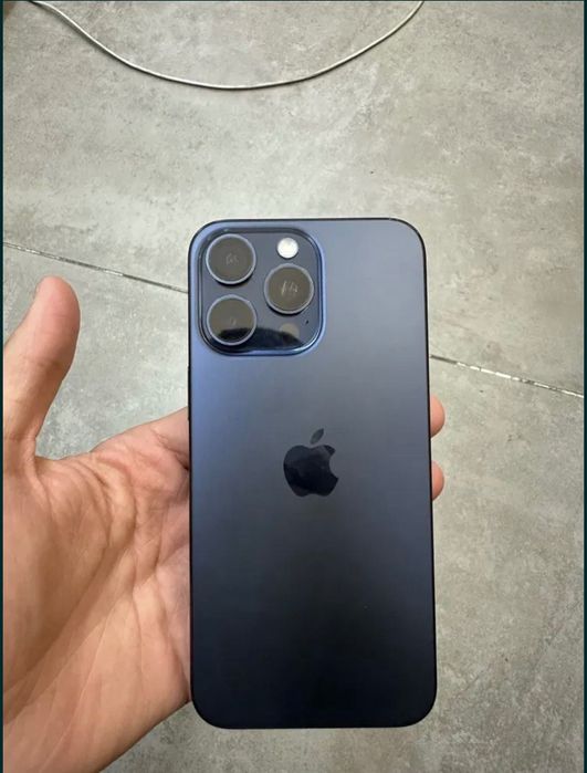 iPhone 15 pro 256