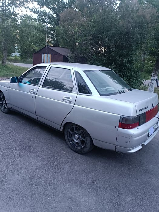 Продам лада 2110.