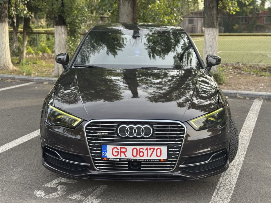 Audi a3 e-tron plug-in hybrid 204 CP / 2015