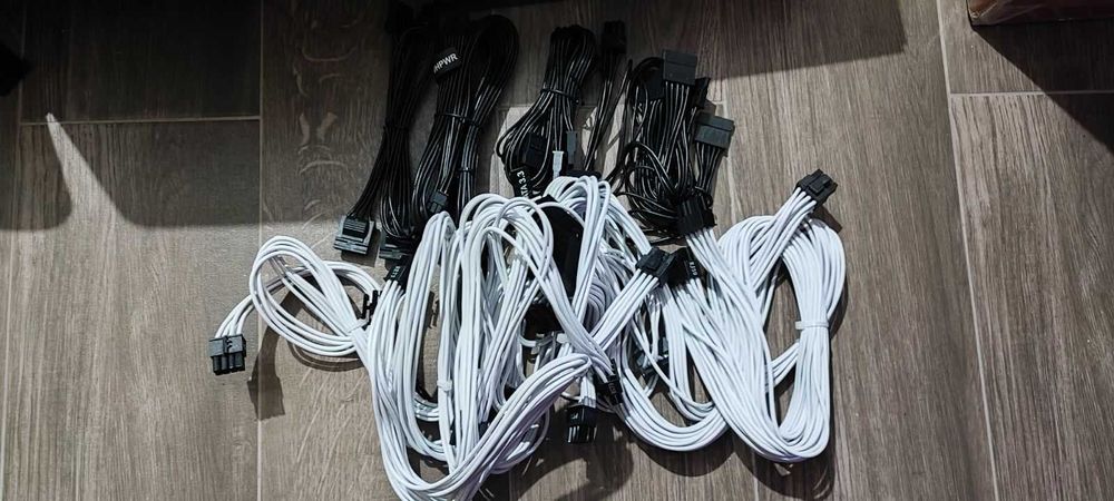 Seasonic VERTEX GX-1200 White Edition 1200W