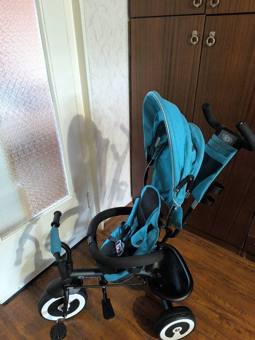 Триколка Kinderkraft Aston