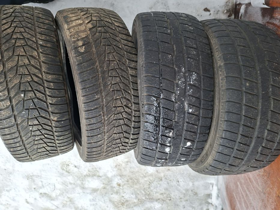 Продам шины 235/45/18