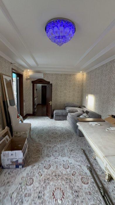 Сдаётся участок 4.5 соток 6 комнаты 180 квадрат.  Яккасарайский район