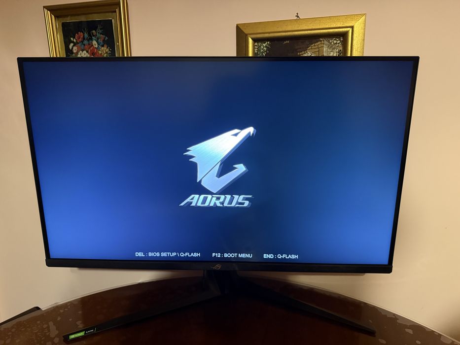 Monitor gaming LED IPS Asus ROG Swift 32", 4K  PG32UQ