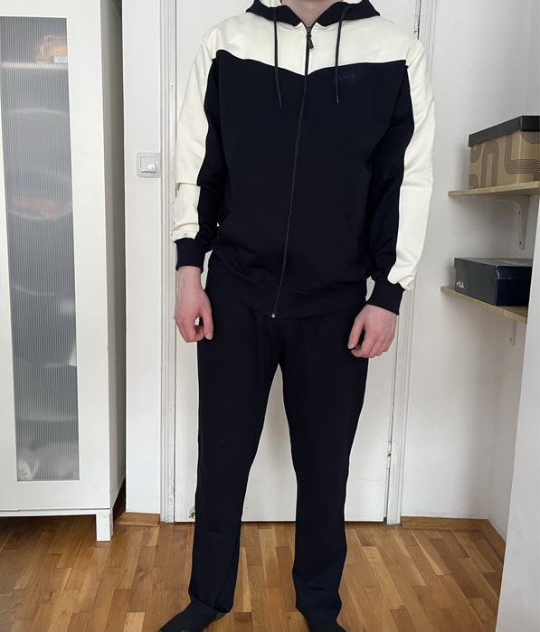 Спортен екип размер XL