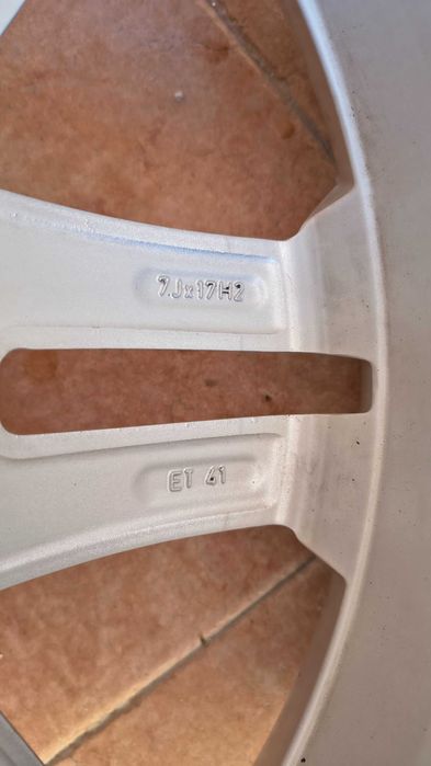 Джанти с гуми 4 броя