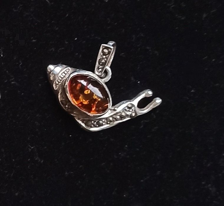 Сребърни накити 925,с Кехлибар