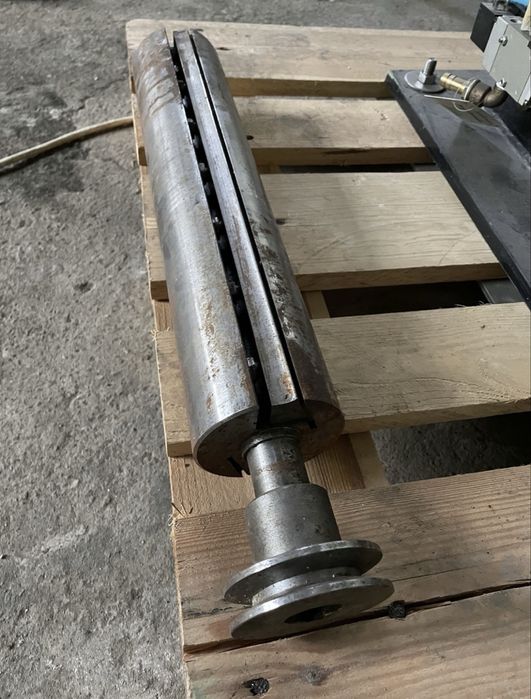 НОВ Вал за щрайхмус или рендосвачка - работна част 420 мм