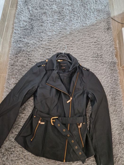 Lynne яке с кожен ефект