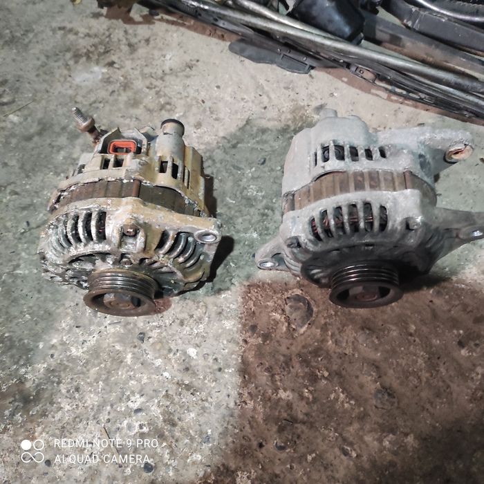 Продам генератор на Мазда 626 птичка