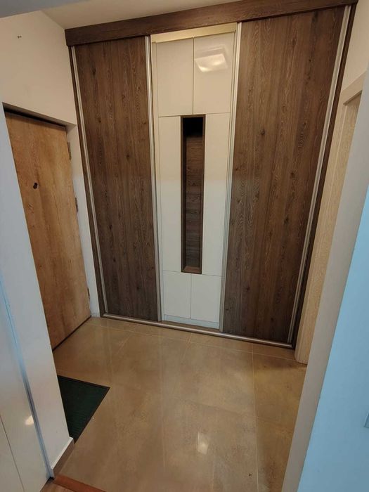 Inchiriez apartament ultracentral in bloc constructie noua