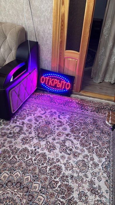 Вывеска "Открыто" светодиодная табличка для рекламы