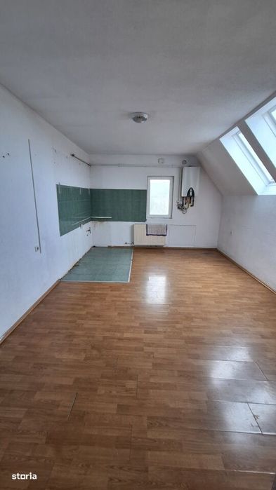 Imobil cu doua apartamente Gherla str. Dejului