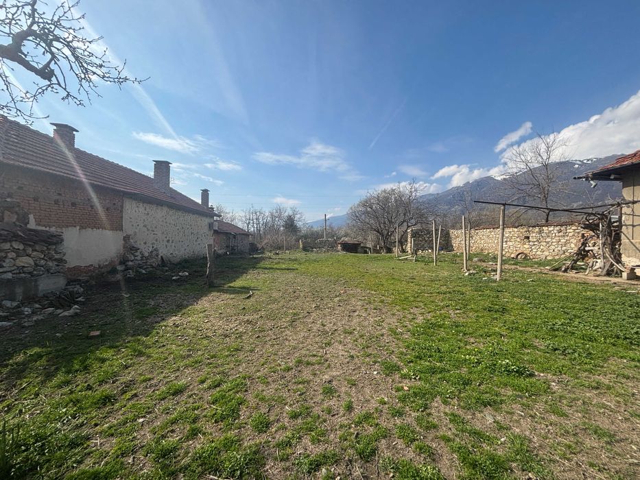 Продава се Парцел в с. Васил Левски, Област Пловдив - 1380 кв.м за 27 €/кв.м - Снимка #5