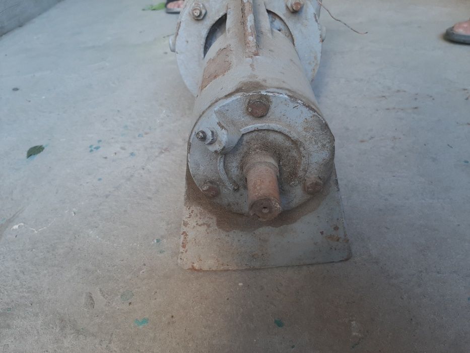 Продам центробежный насос советский