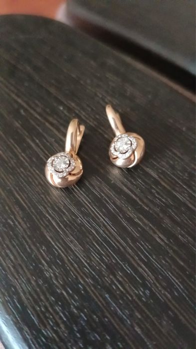 Серьги бриллиант