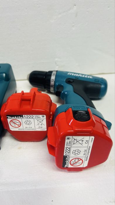 Masina gaurit insurubat Makita  6270D