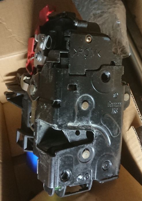 Предна дясна брава от Голф 5