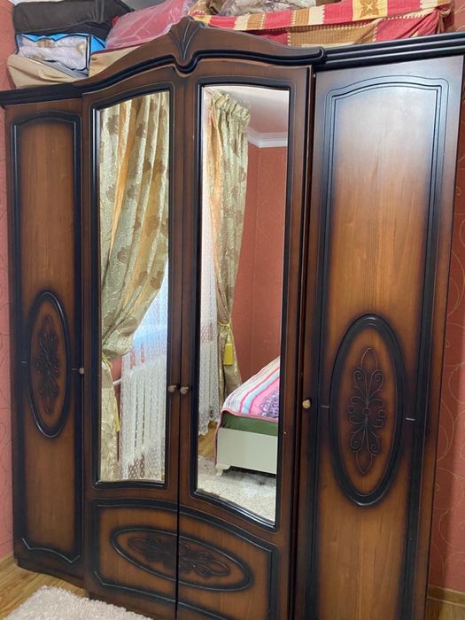 Продам шкаф для спальни