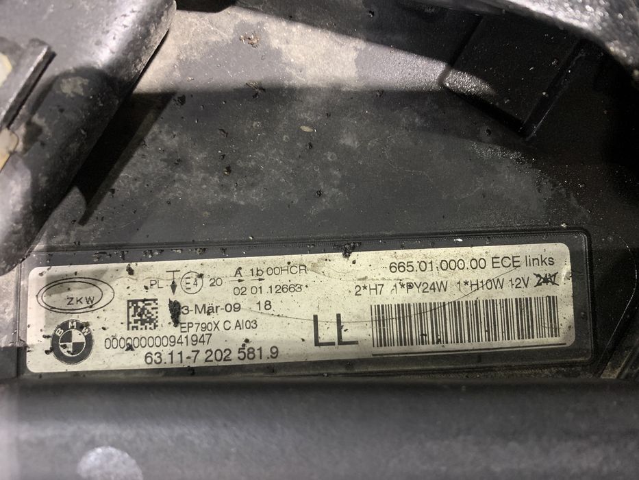 Продаваме фарове  за бмв е90 фейслифт bmw e90 facelift.