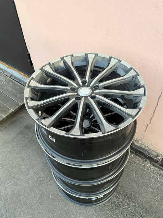 Продам диски r19 5x114,3