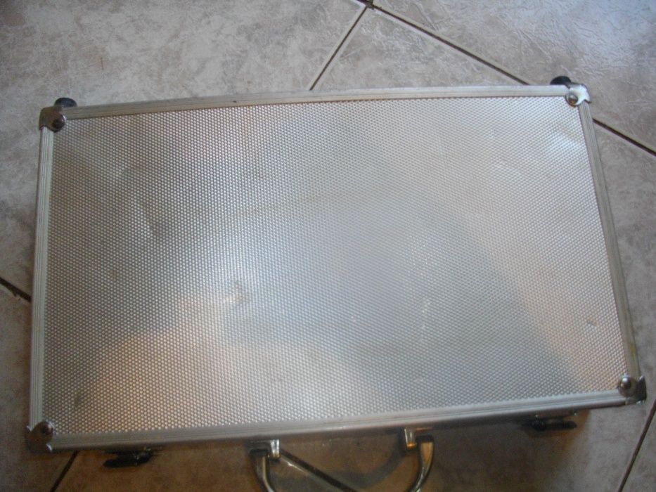 За ремонт За части Black Decker Мини дрелка Шлифовалка Англ 9,6V-220V