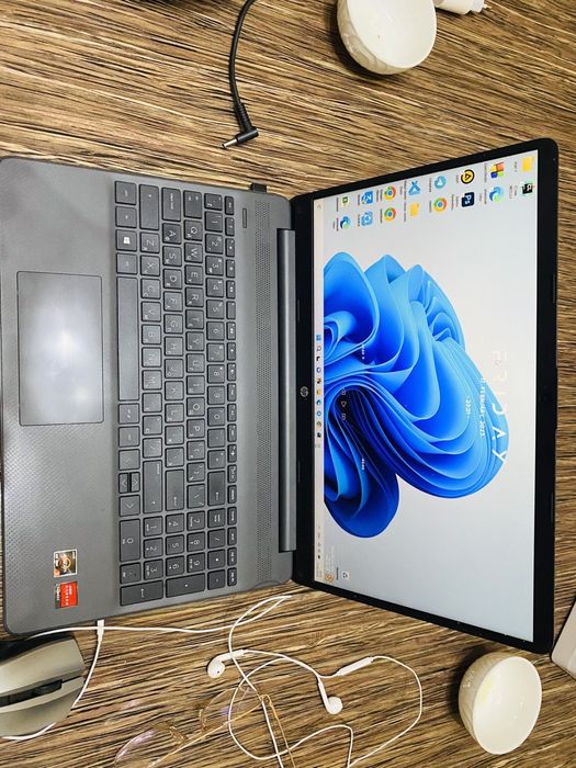 HP NOUTBOOK
Процессор  AMD Ryz