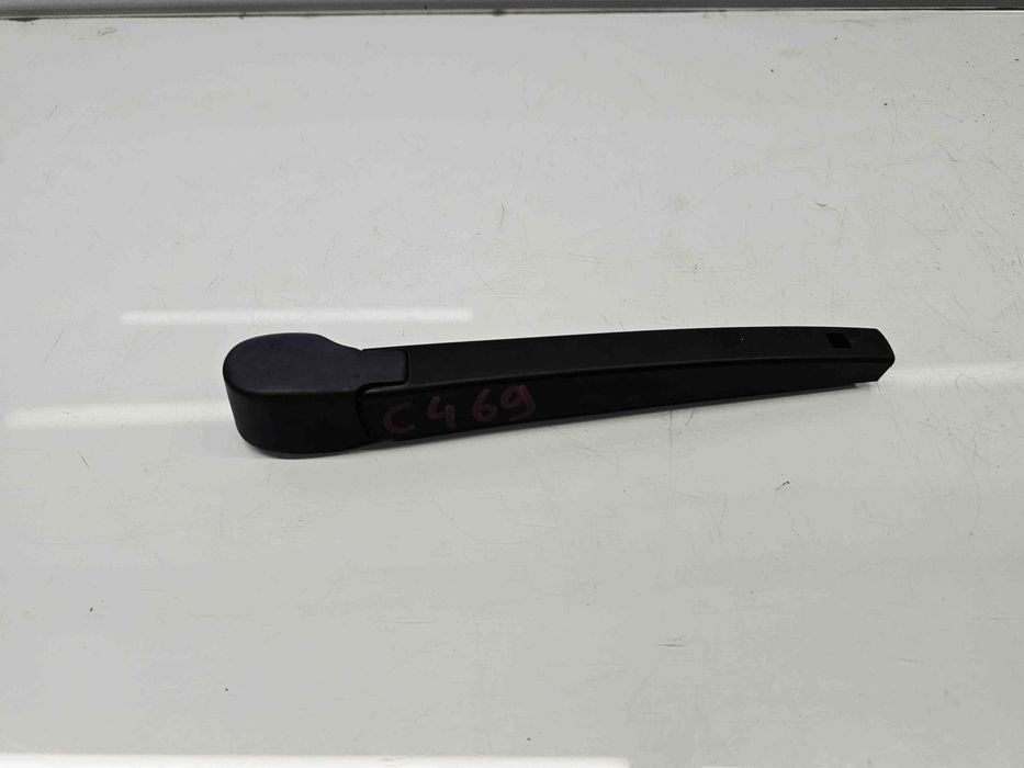 Brat stergator haion Volkswagen Golf 7 (5G) [Fabr 2014-prezent] OEM
