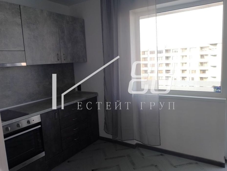 Дава се под наем Двустаен апартамент в Варна, Младост 1 - 52 кв.м за 400 € - Снимка #1