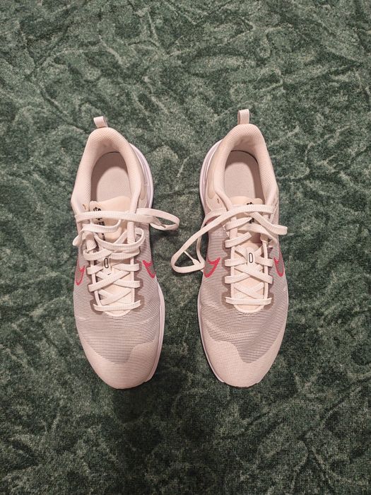 Adidasi nike running 45