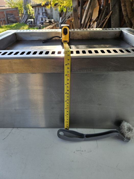 Скара на Газ гладка със стоманена плоча Цена 450лв.